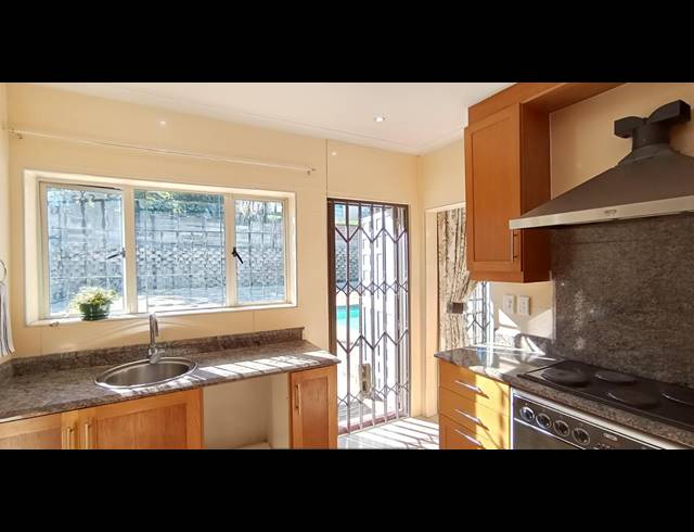 3 BEDROOM HOUSE FOR SALE IN THE WOLDS